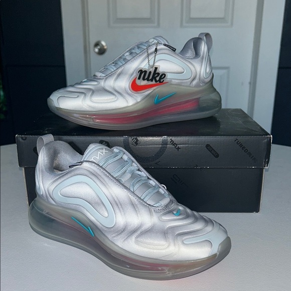 Nike Air Max 720 “Wolf Grey Red Orbit Teal Nebula” Women’s Size 7 - Picture 1 of 12